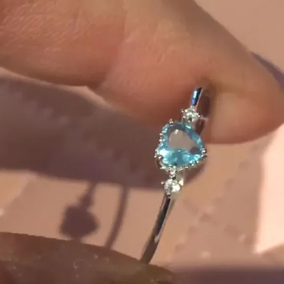 Stunning 925 Sterling silver promise ring sz 6 - Picture 12 of 17